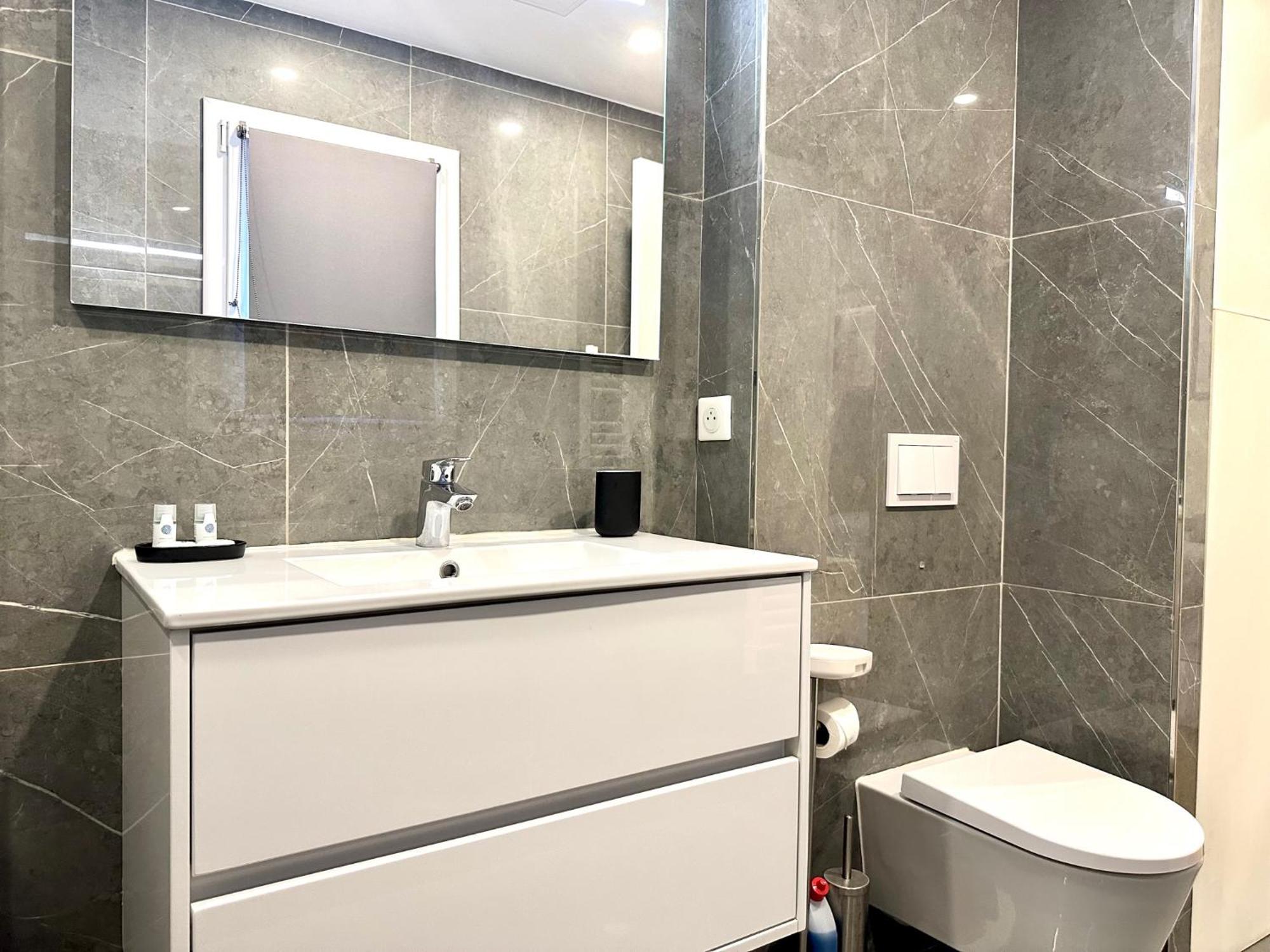 Luxurious Next To The Croisette And Palais Des Festivals